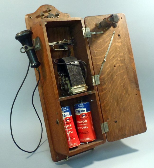 Antique oak hand crank wall phone Lot 22