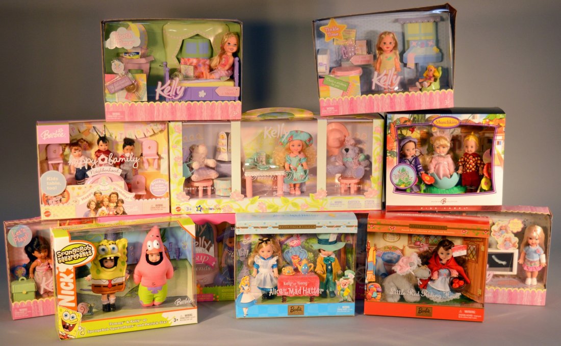 Lot of 12 Assorted Kelly & Barbie Small Play Sets: Wizard of Oz Munchkins, Tiny Steps Kelly, Kelly Tea for Three, Tooth Time, Tinkle Time, SpongeBob Squarepants Tommy & Kelly, Alice and the Mad Hatter, Little Red Riding Hood, Baby Friends, Dress Up Fr