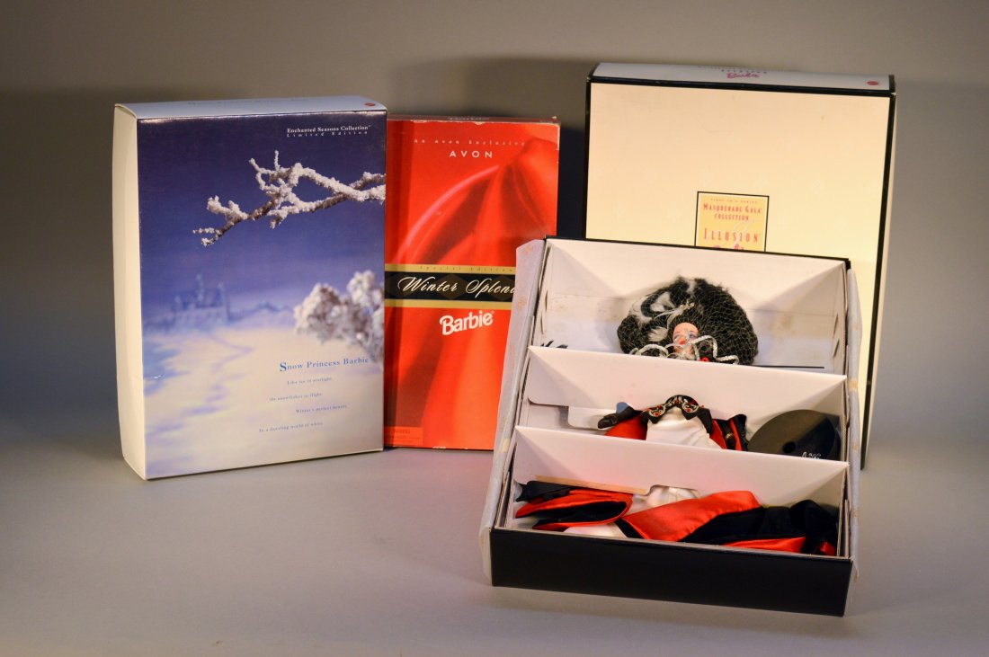 Lot of 3 Barbies (1 of 1)