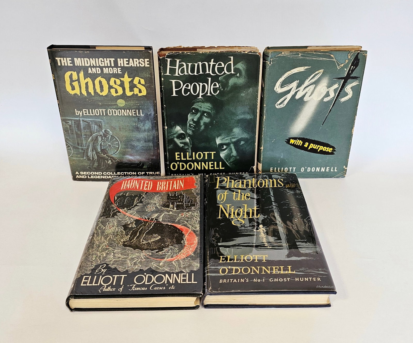 O'Donnell, Elliott "Ghosts with a Purpose", Rider and Company July 1952, turquoise cloth, some : O'Donnell, Elliott "Ghosts with a Purpose", Rider and Company July 1952, turquoise cloth, some light staining to front boards, dustwrapper, chipped and with some loss at the top, price clipped,