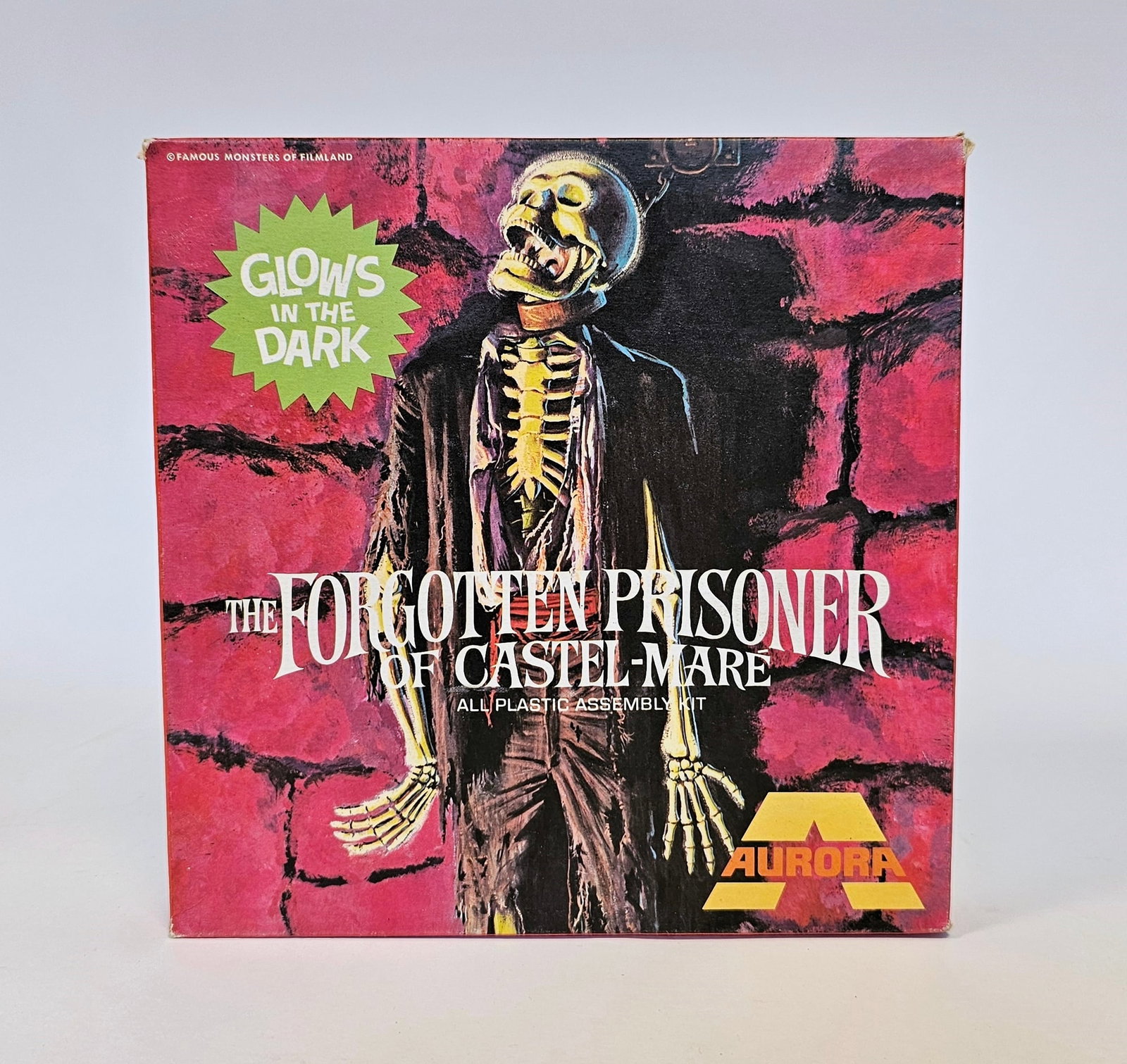 Aurora 'The Forgotten Prisoner of Castle-Mare' Glow in The Dark plastic assembly kit, No.453 bo: Aurora 'The Forgotten Prisoner of Castle-Mare' Glow in The Dark plastic assembly kit, No.453 boxed