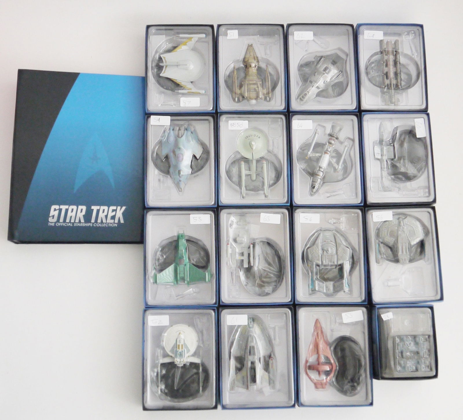 Eagle moss collections, Star Trek the Official Collection, Issues 49 - 64, including magazines and b (1 of 1)