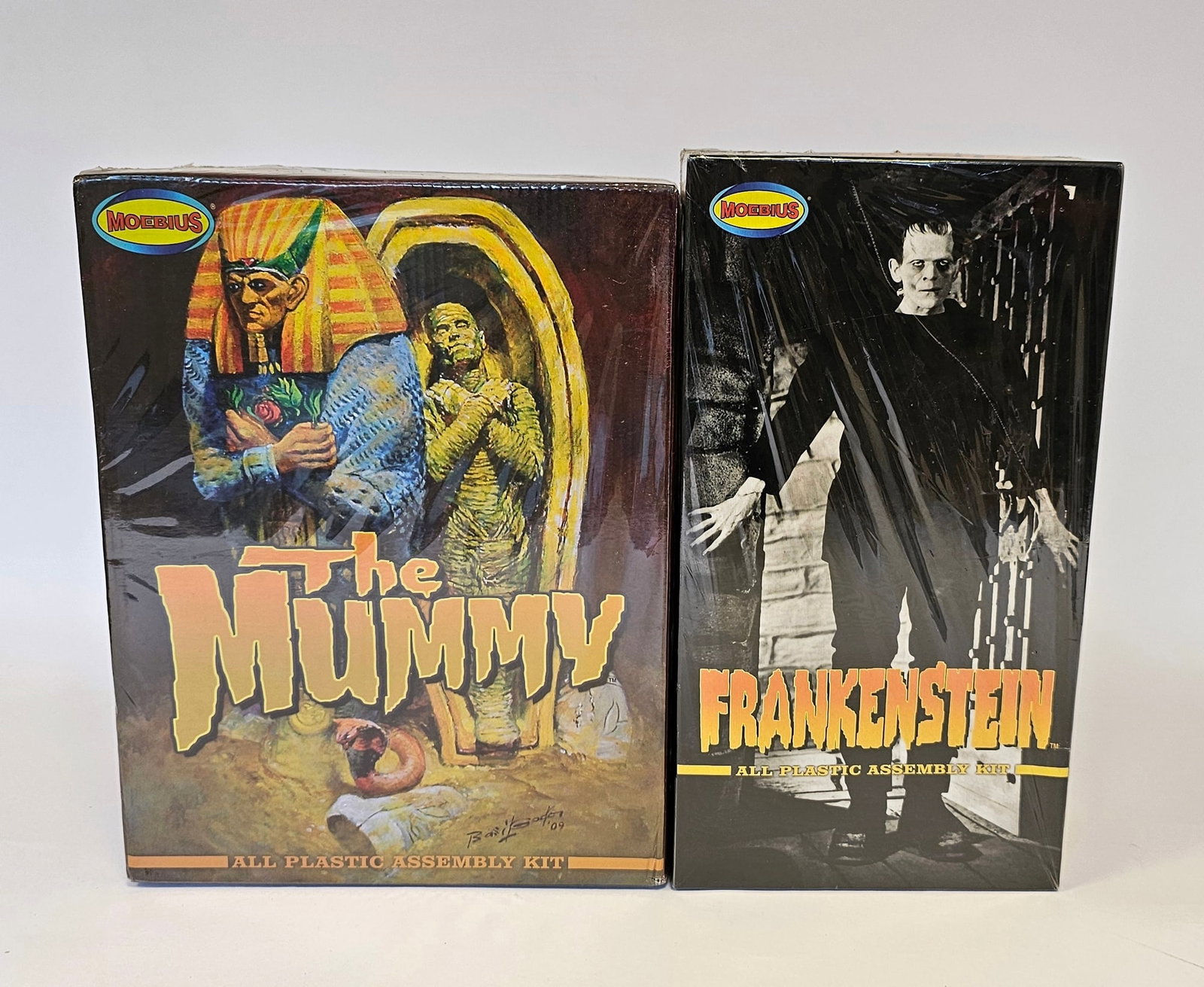 Two Moebius plastic assembly kits to include 'Frankenstein' and 'The Mummy'. Both boxed and in film: Two Moebius plastic assembly kits to include 'Frankenstein' and 'The Mummy'. Both boxed and in film