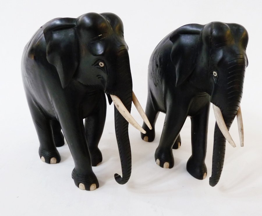 Pair of ebony elephants, (af), 20cm high approx.: Pair of ebony elephants, (af), 20cm high approx.