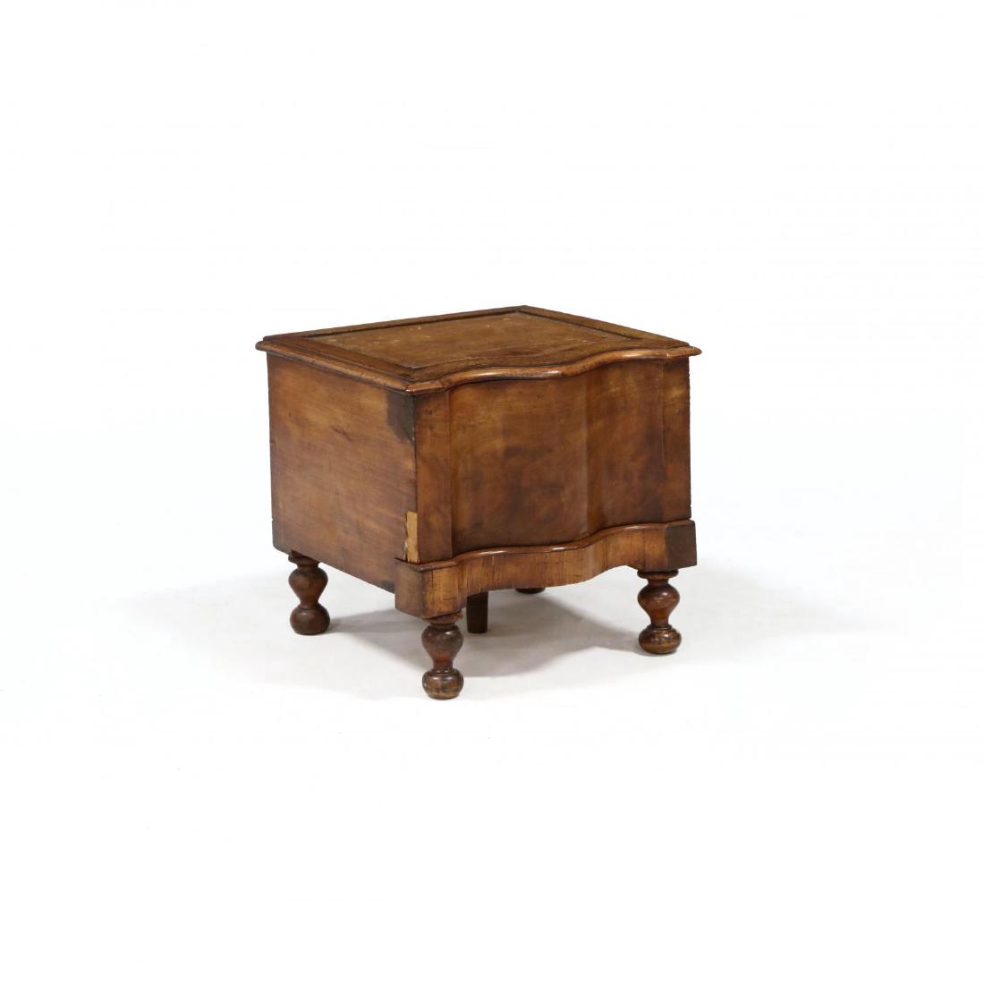 Georgian Bed Step Commode (1 of 5)