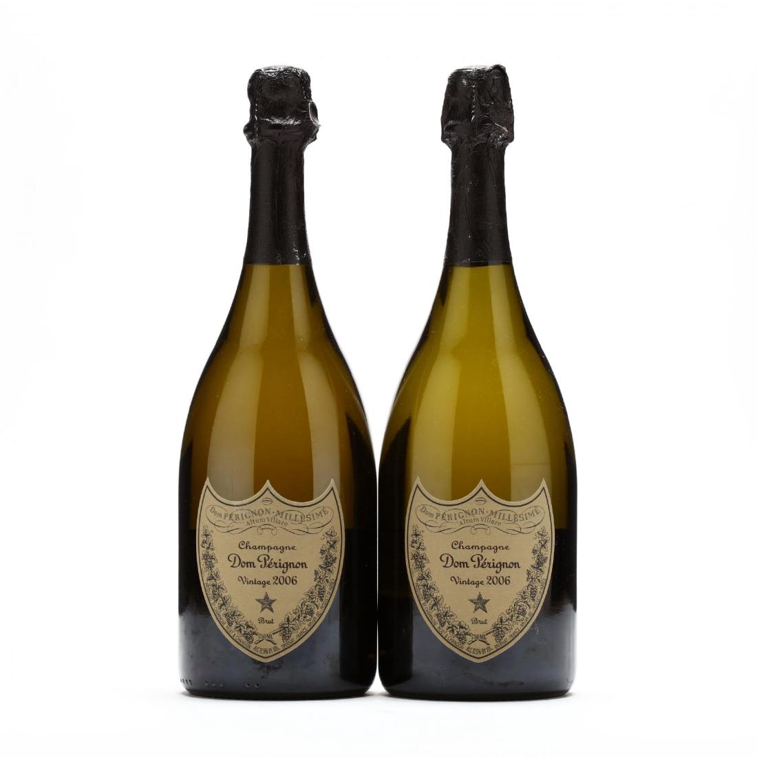 Moet & Chandon Champagne - Vintage 2006: Vintage 2006, Moet & Chandon, Dom Perignon, fill levels above bottom of foil (2 750 ml) Additional high-resolution photos are available at LelandLittle.com