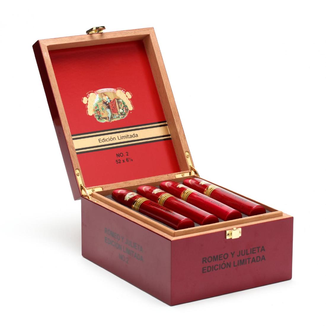 Romeo y Julieta Edicion Limitada No. 2: Open Box of Romeo y Julieta Edicion Limitada No. 2 containing twelve (12) cigars (6 1/8" x 52). Torpedo, Full, from Dominican Republic/Nicaragua. Additional high-resolution photos are available at Le