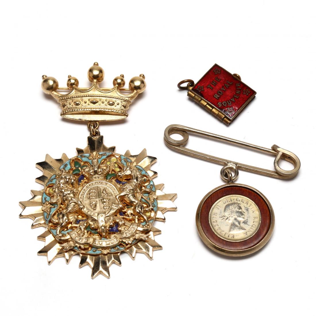 Three Pieces of Costume Jewelry Commemorating English (1 of 10)