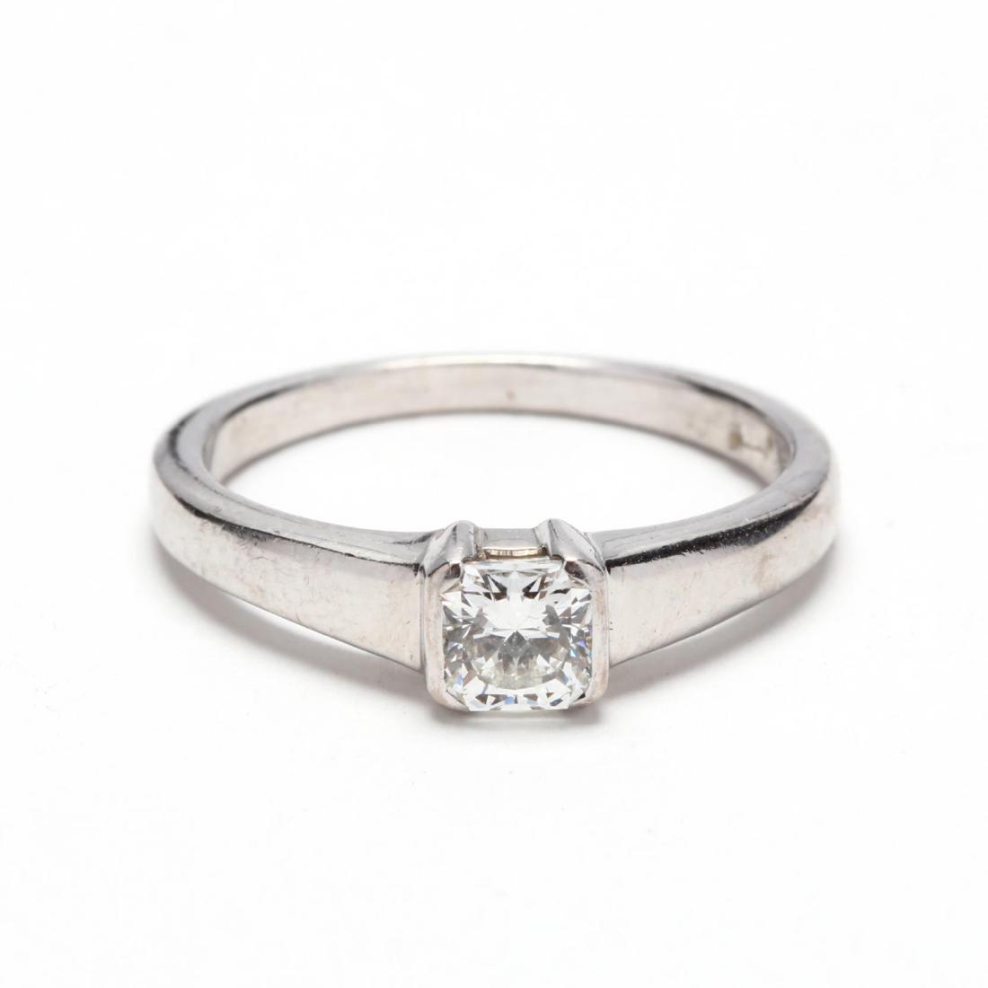 18KT White Gold Diamond Ring (1 of 6)