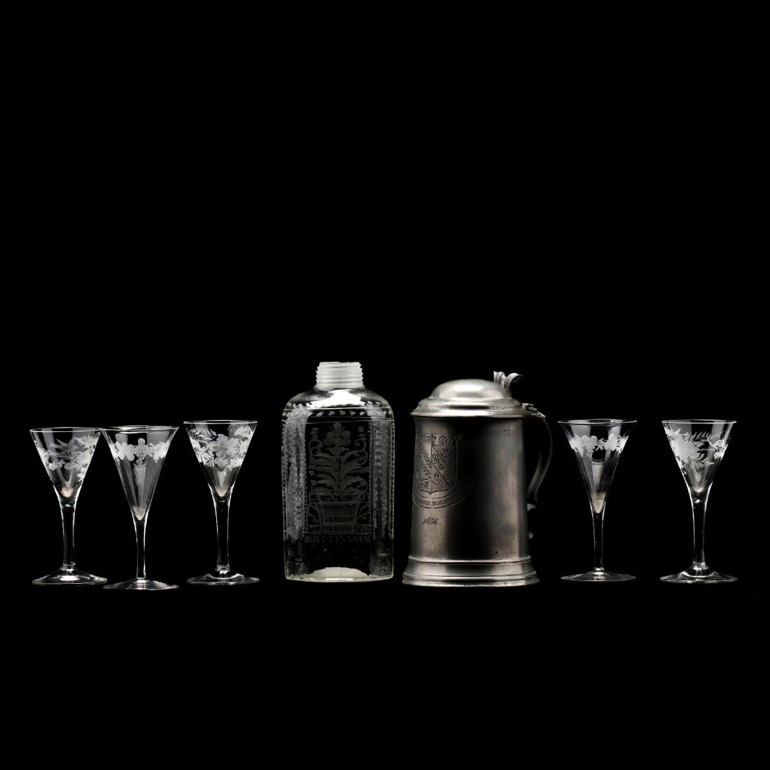 Group of Vintage Drinking Accessories (1 of 8)