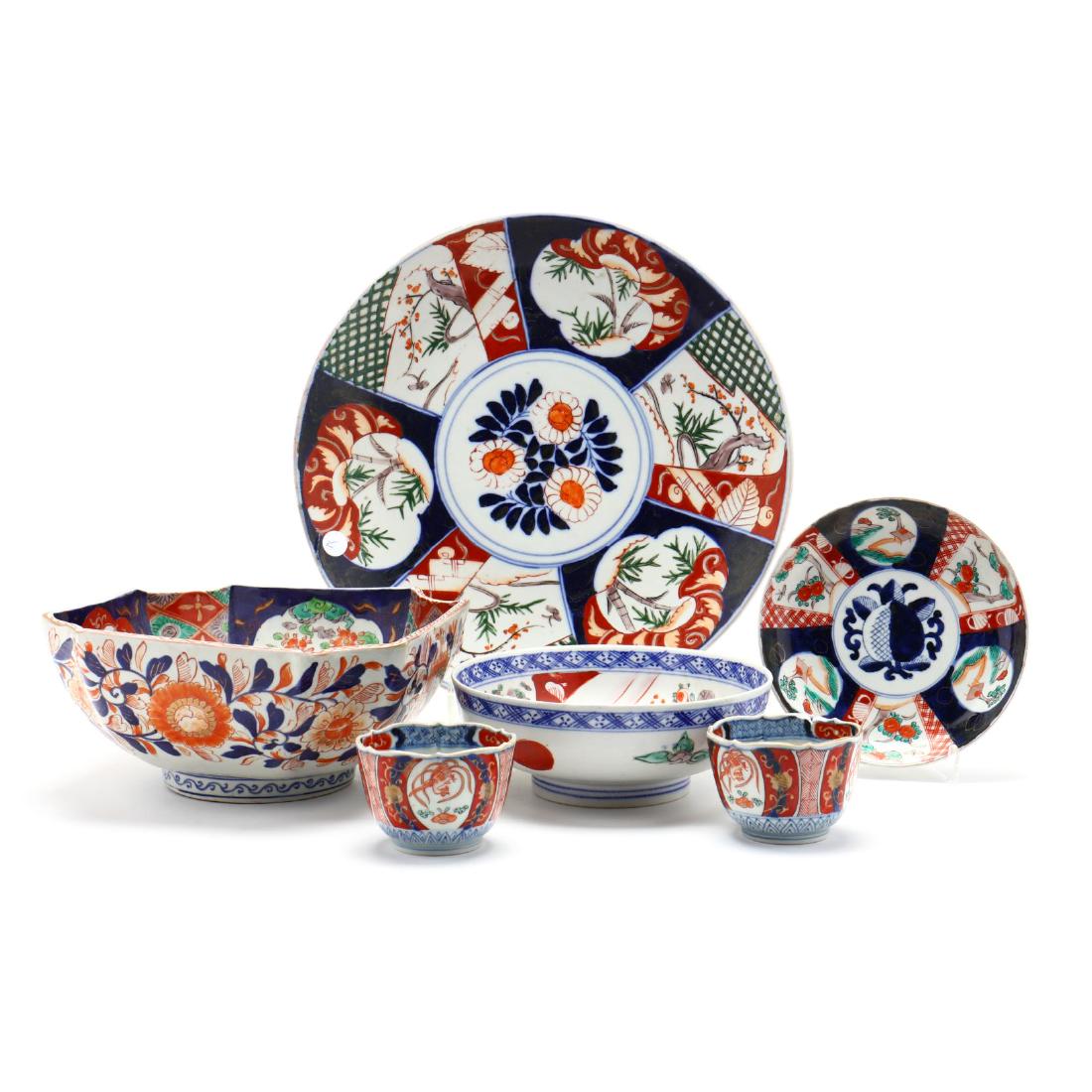 Six Japanese Imari Items (1 of 4)