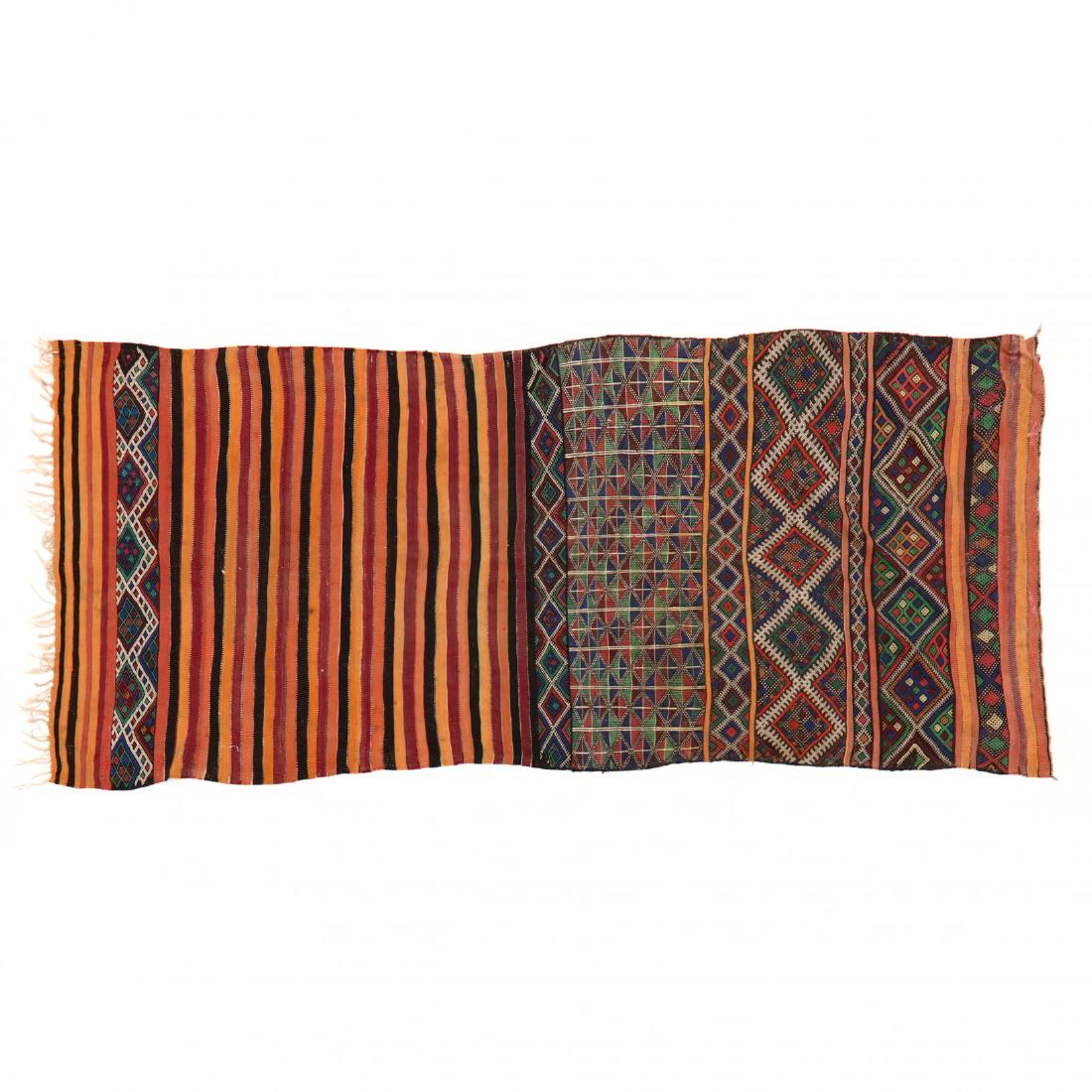 Hanbel Area Rug (4 ft. 5 in. x 10 ft. 1 in.) (1 of 4)