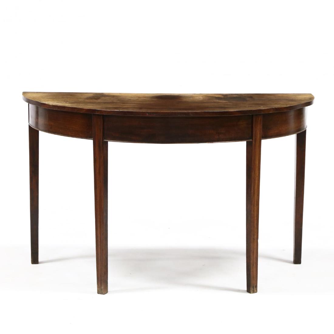 Southern Federal D-End Banquet Table (1 of 3)