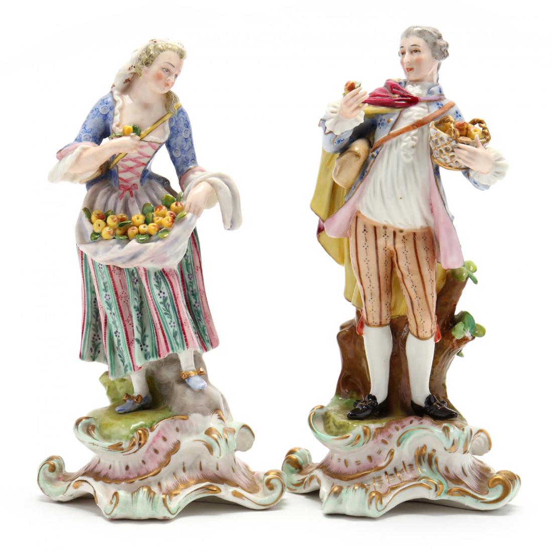 A Pair of Capodimonte Porcelain Fruit Sellers (1 of 6)