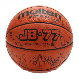 Magic Johnson Autographed Lakers 16x20 Passing In Air Photo- PSA/DNA