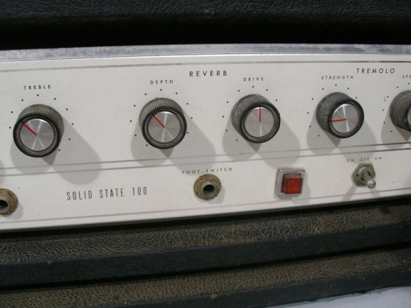 Vintage Silvertone Amplifier Head and Cabinet, - 6