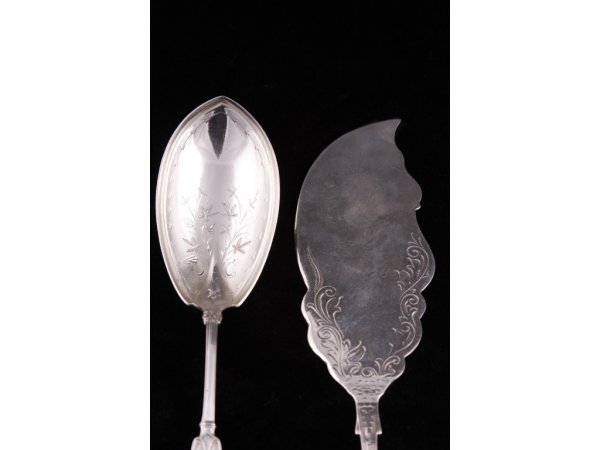 Four American Sterling Silver Serving Pieces, - 5