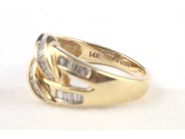 14K Yellow Gold Diamond Ring, - 3
