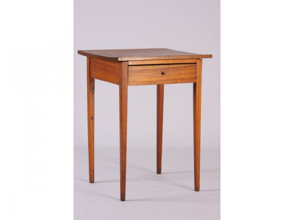 Mid-Atlantic Hepplewhite One Drawer Stand,