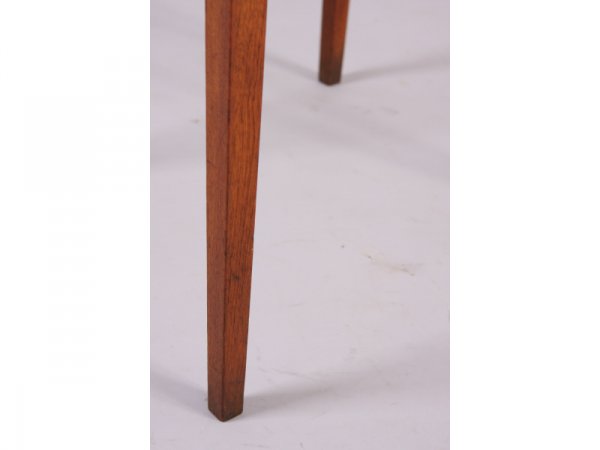 Mid-Atlantic Hepplewhite One Drawer Stand, - 4