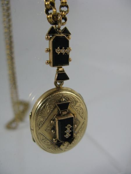 Gold & Onyx Ring and Locket, - 2
