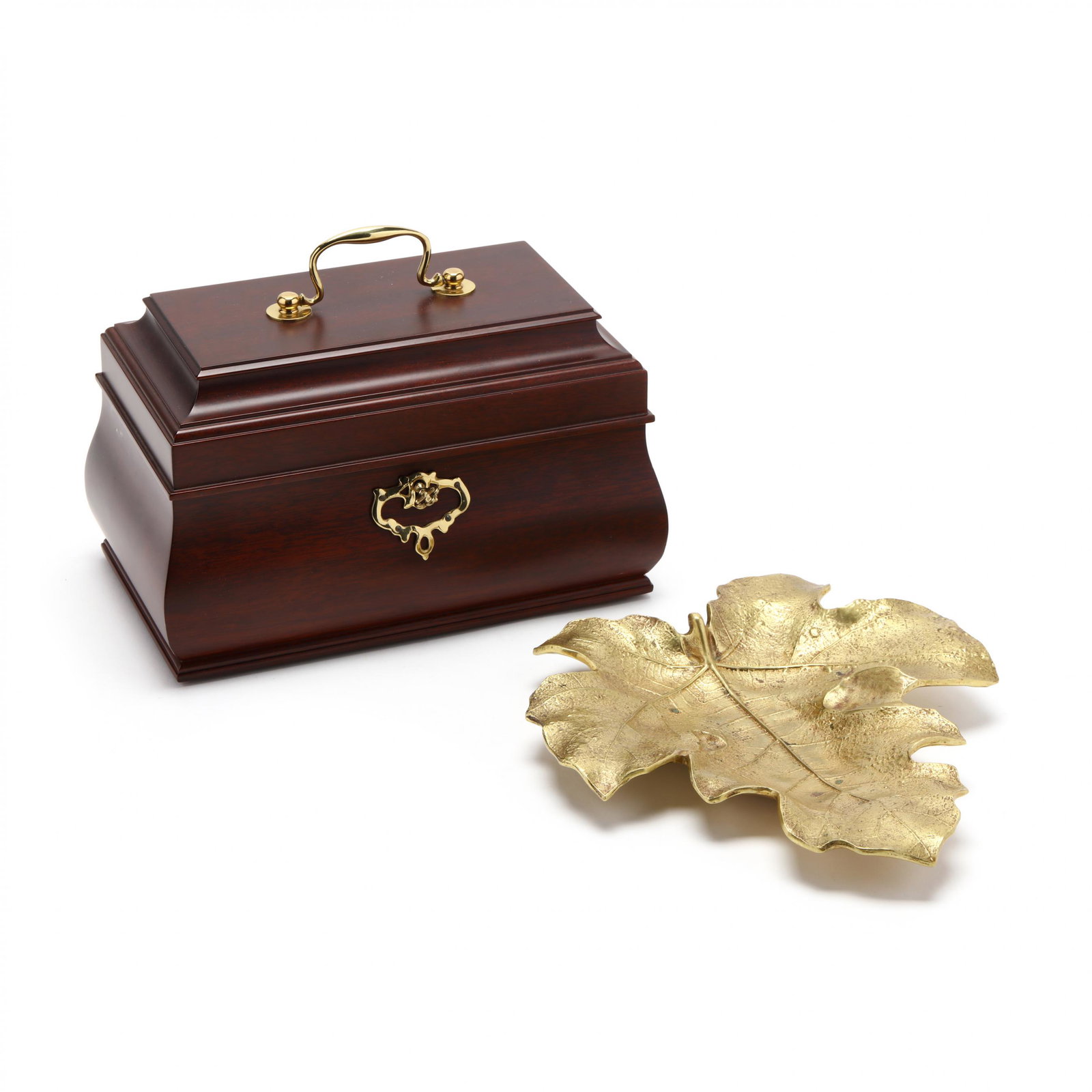 Colonial Williamsburg Jewelry Box and Leaf Dish: Colonial Williamsburg Jewelry Box and Leaf Dish late 20th century, including a Colonial WIlliamsburg mahogany hinged lid box with divided interior together with a Virginia Metalcrafters solid cast bra