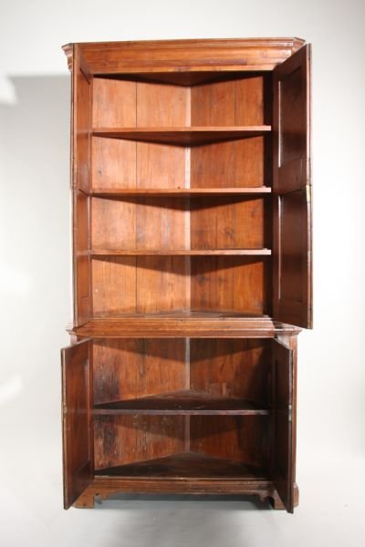 Southern Walnut Corner Cupboard, late 18th c., - 2