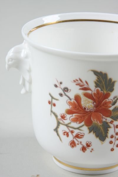 Set of Royal Worcester China, Lynbrook Pattern, - 3