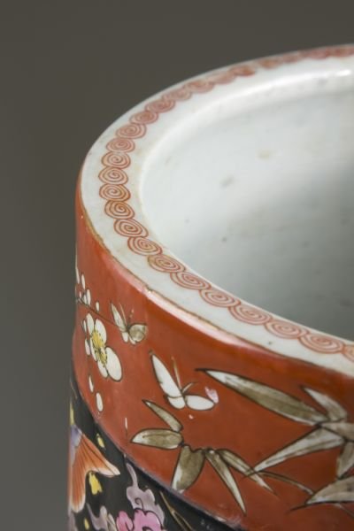 Chinese Export Porcelain Umbrella Stand, - 4