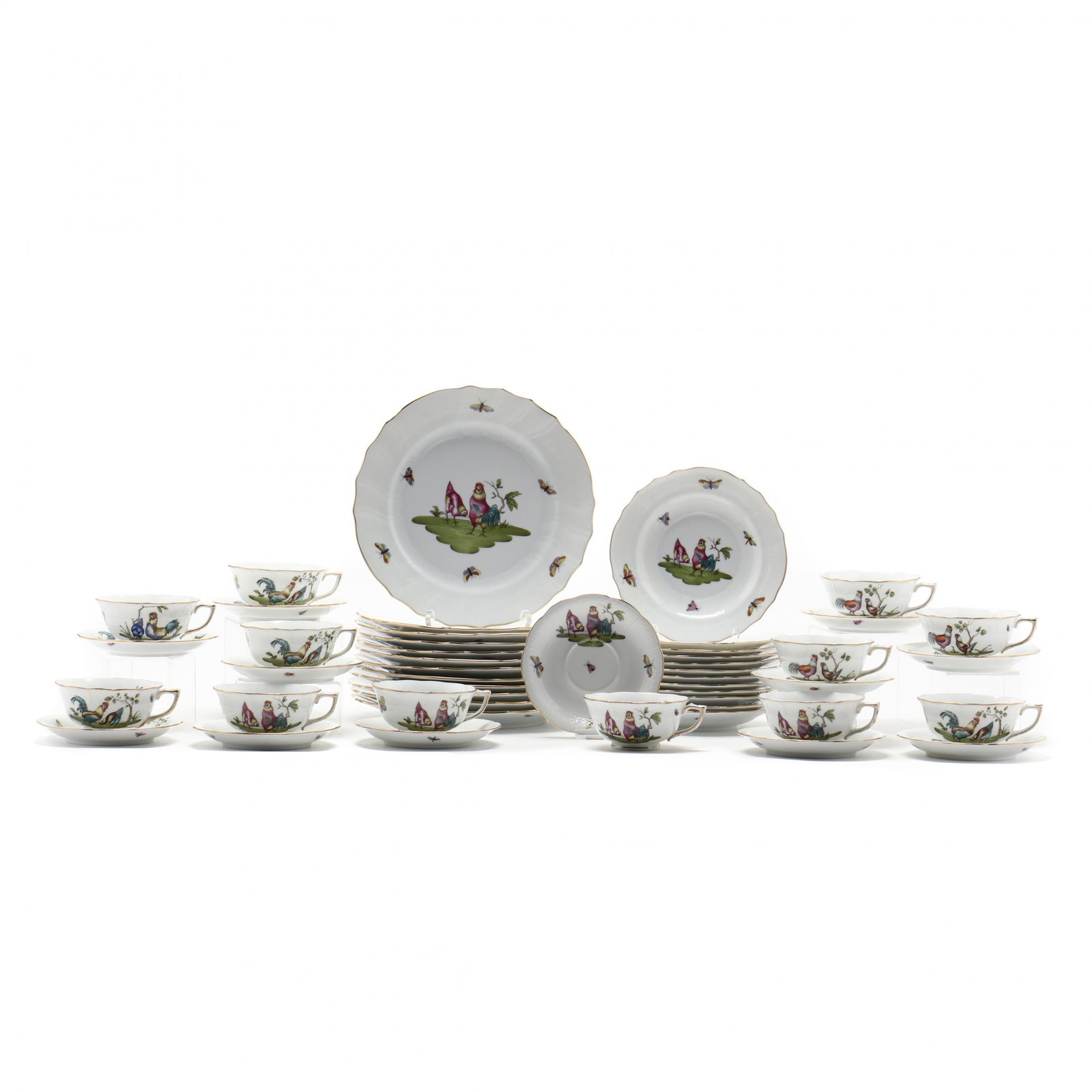 Herend Porcelain Chanticleer Dinner Service for: Herend Porcelain Chanticleer Dinner Service for Twelve (48) pieces, hand-painted with a rooster and hen on a grassy field, to include: twelve plates (10.25 in.); twelve cups and twelve saucers; twelve