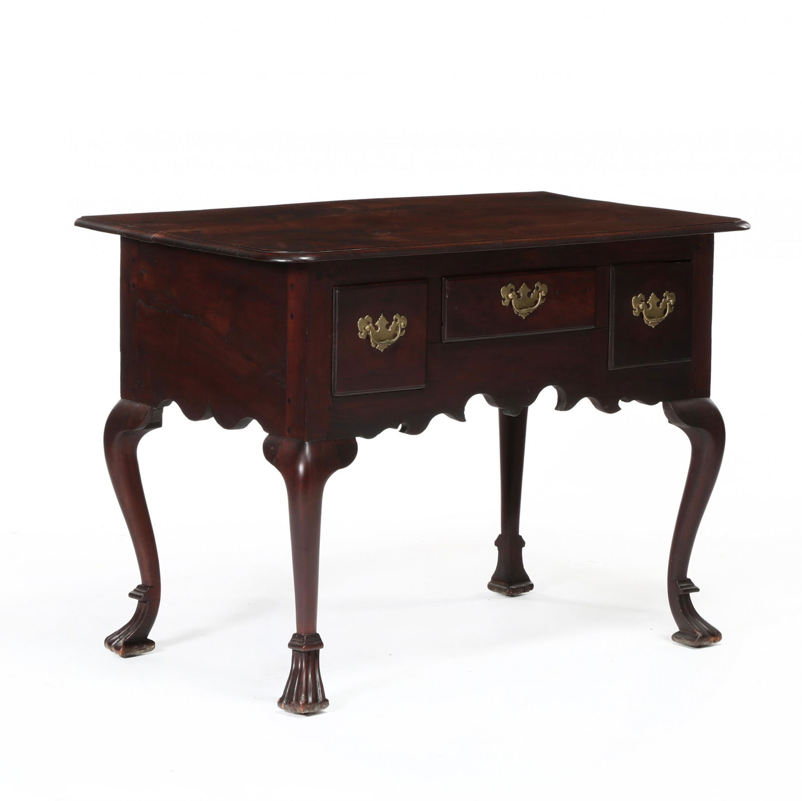 Mid-Atlantic Queen Anne Walnut Spanish Foot Dressing: Mid-Atlantic Queen Anne Walnut Spanish Foot Dressing Tableattributed to Maryland or Delaware, circa 1760, poplar secondary, two-board rectangular top with molded edge and rounded front corners, the ca