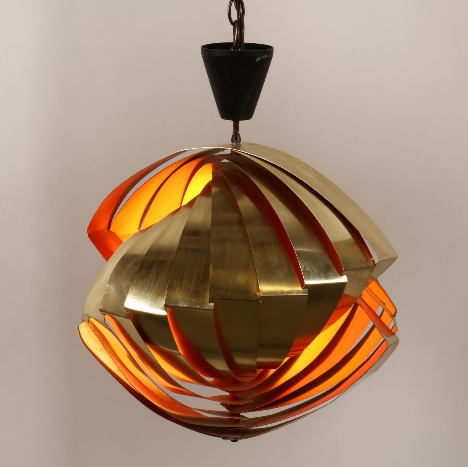 Louis Weisdorf (Denmark, 1932-2021), Konkylie Hanging: Louis Weisdorf (Denmark, 1932-2021), Konkylie Hanging Light for LyfaDenmark, 1970s, brass with two tone orange and yellow interior, unmarked, with cap having later brass chain and plug in cord, marked