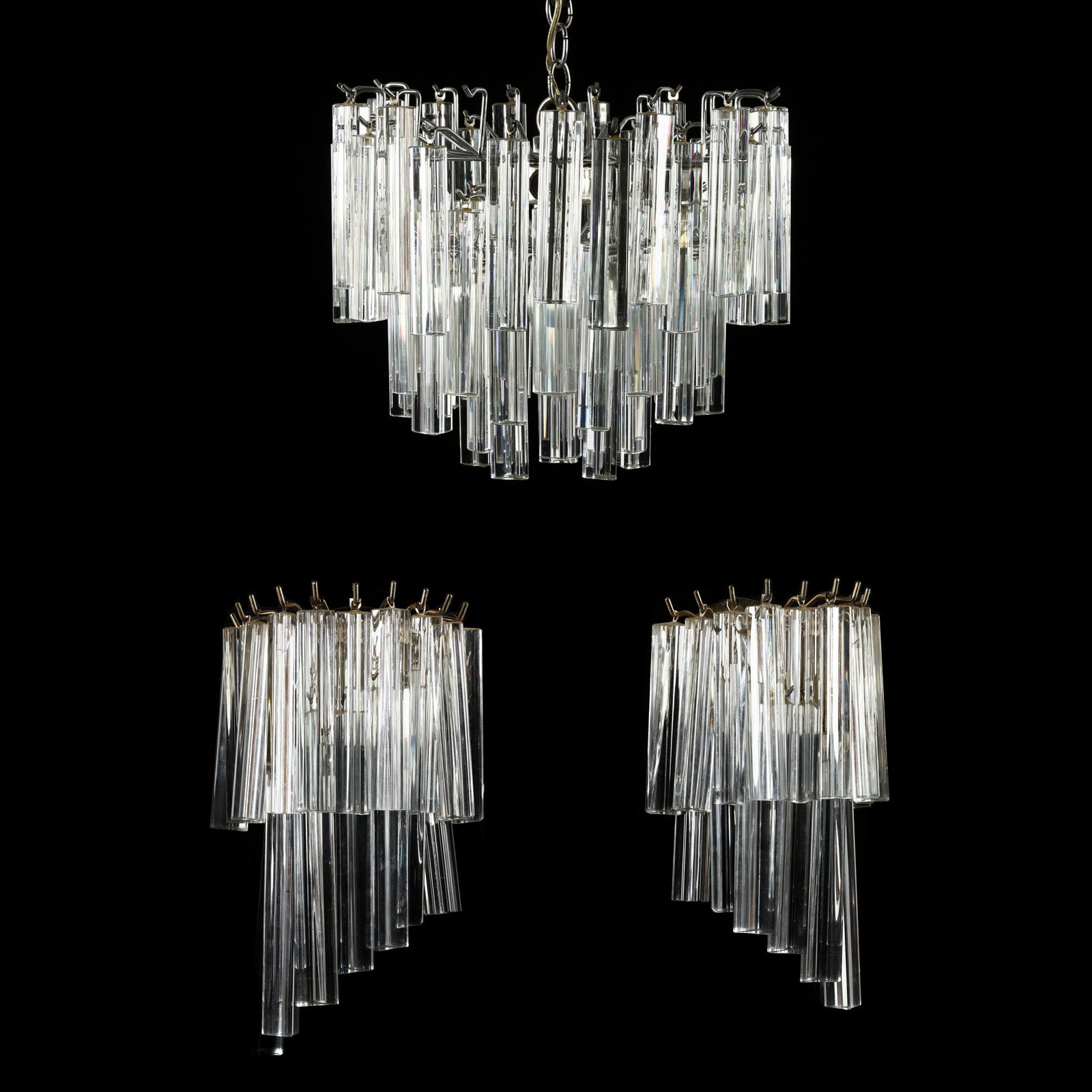 Venini, Vintage Triedri Prism Chandelier and Pair of: Venini, Vintage Triedri Prism Chandelier and Pair of Sconces 20th century, Murano, Italy, the chandelier armature in white metal, four socket form, appears unmarked ( HOA 13 in.); the pair of single s