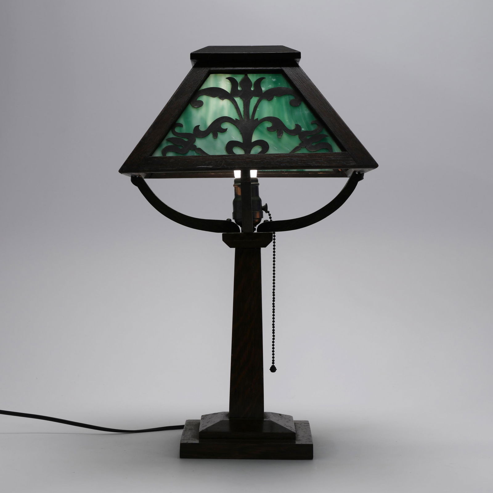 Arts and Crafts Oak and Slag Glass Table Lamp (1 of 9)