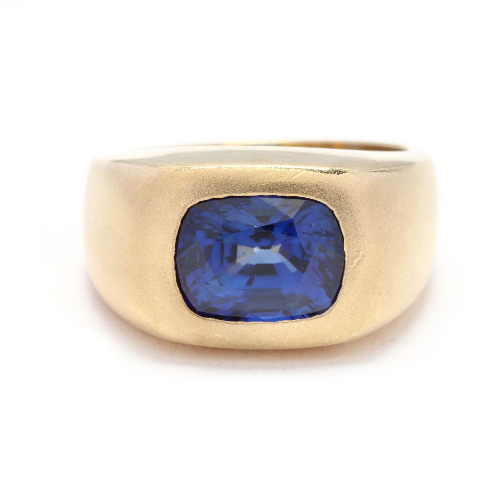 Gent's 18KT Gold and Sapphire Ring (1 of 5)