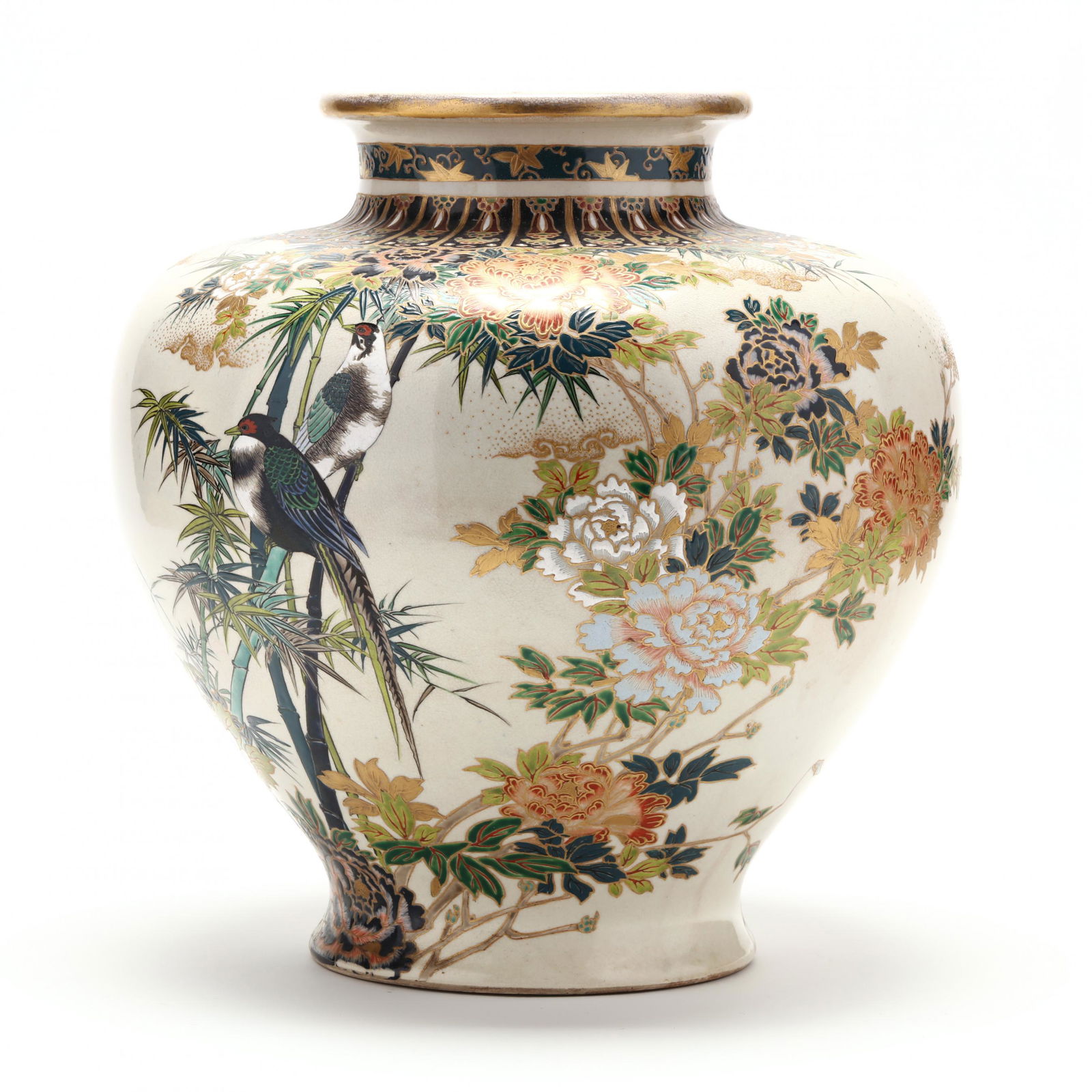 A Large Japanese Satsuma Vase by Chikusai (1 of 9)