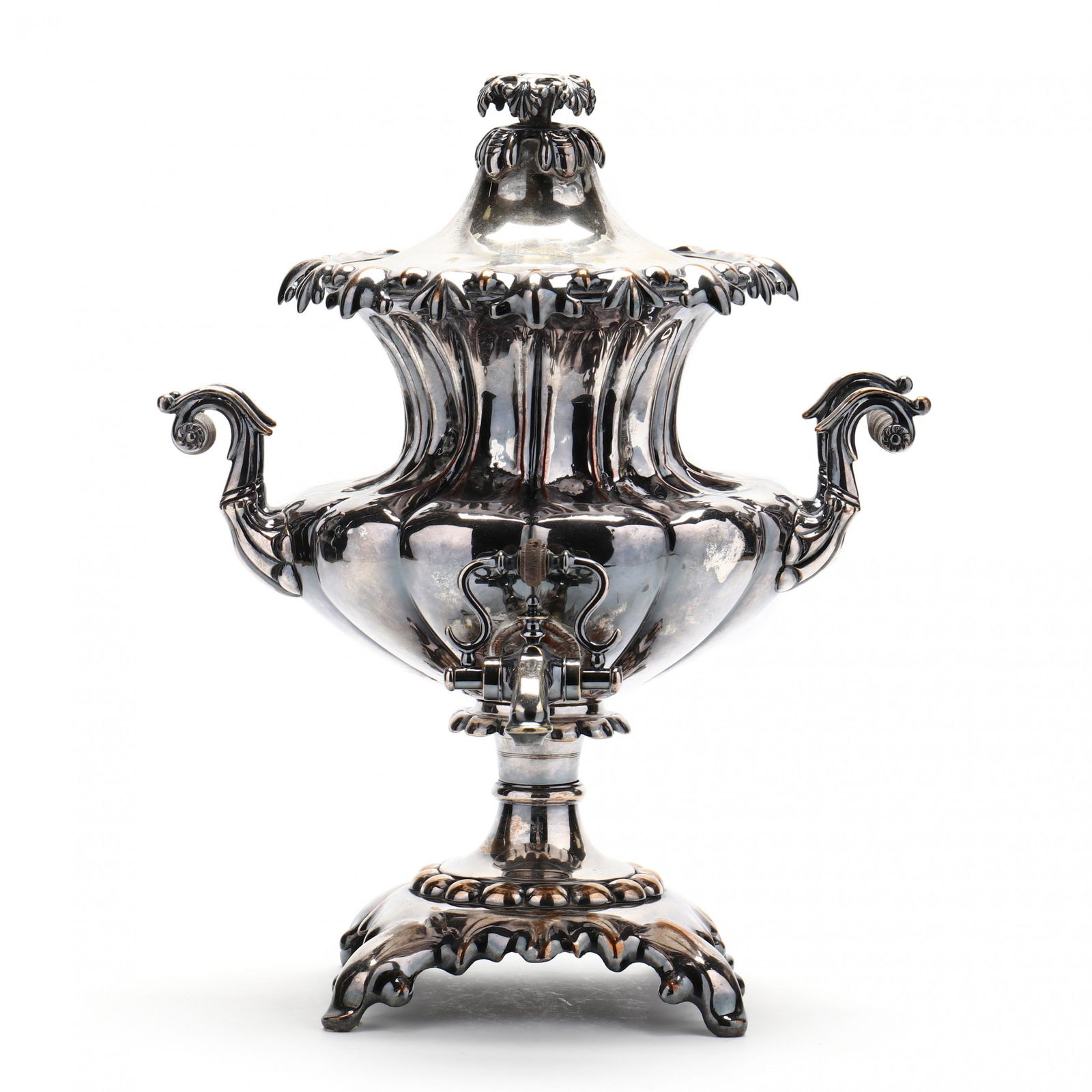 A William IV Sheffield Plate Hot Water Urn (1 of 8)