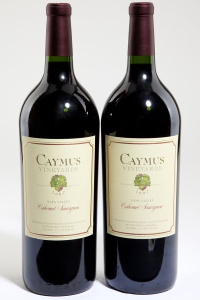 Caymus - Vintage 2002: Caymus - Vintage 2002 California, Napa Valley "Lots of rich, creamy oak and a tasty core of ripe currant, plum and black cherry fruit combine to form this notably complex and concentrated young wine. 