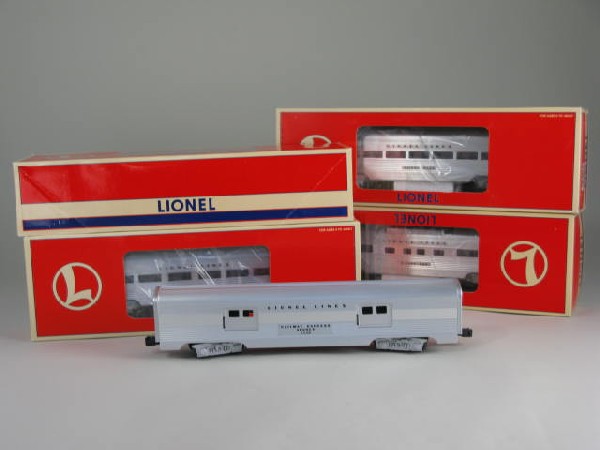 Lionel Lines aluminum passenger cars: Lionel Lines aluminum passenger cars 19160 19161 19162 19163 OB and shipping carton