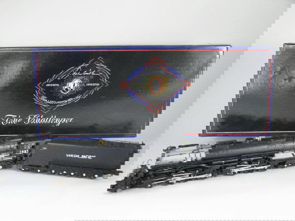 Lionel JLC Series 28064 Black #3985 UP Challenger: Lionel 28064 Joshua Lionel Cowen Series black Union Pacific Challenger with coal tender limited edition No. 3985 OB