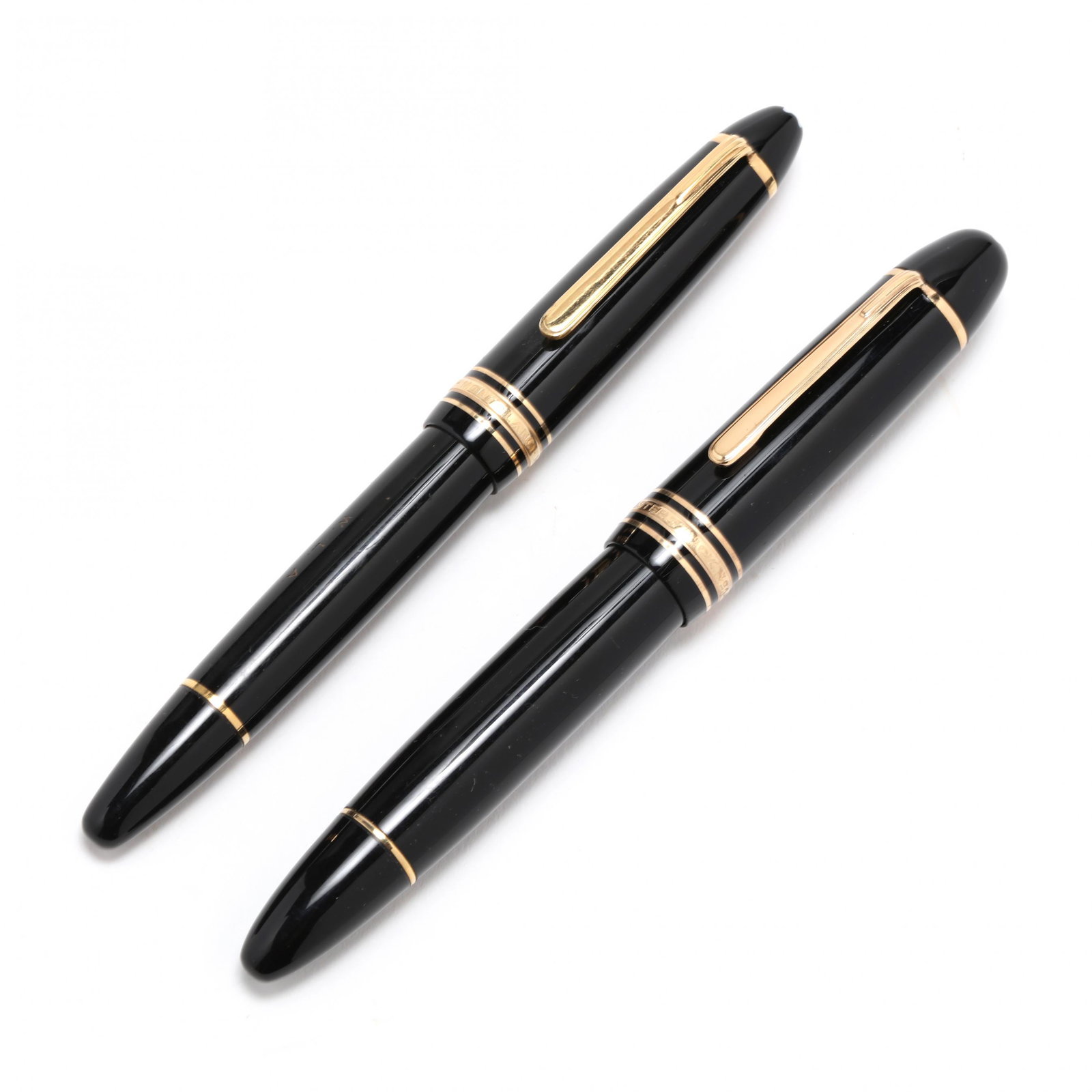 Two Montblanc Meisterstück Fountain Pens (1 of 10)