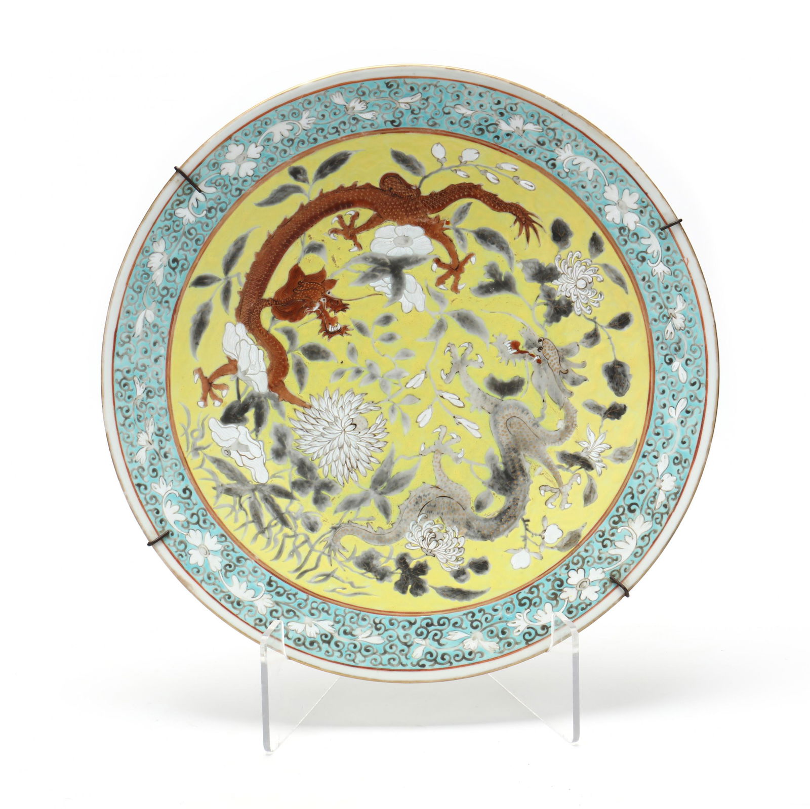 A Chinese Porcelain Charger with Two Dragons (1 of 4)