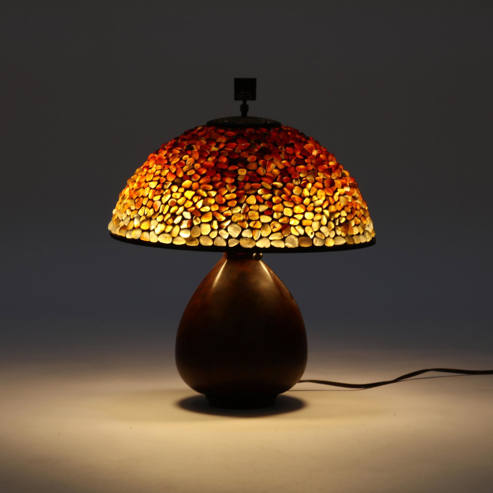 Quoizel, "Fossil Stone" Table Lamp (1 of 10)