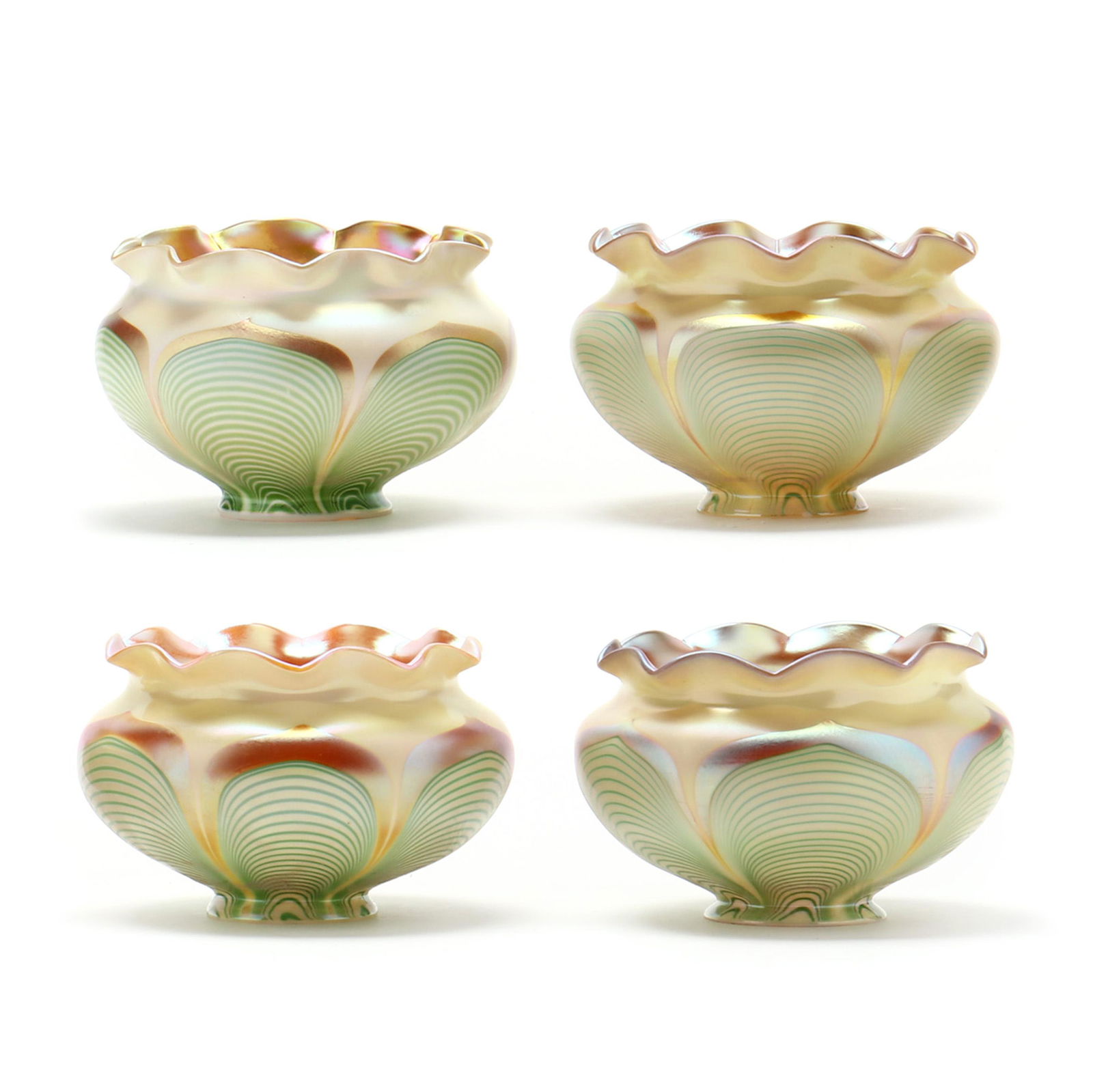 Steuben, Set of Four Pulled Feather Art Glass Shades (1 of 10)