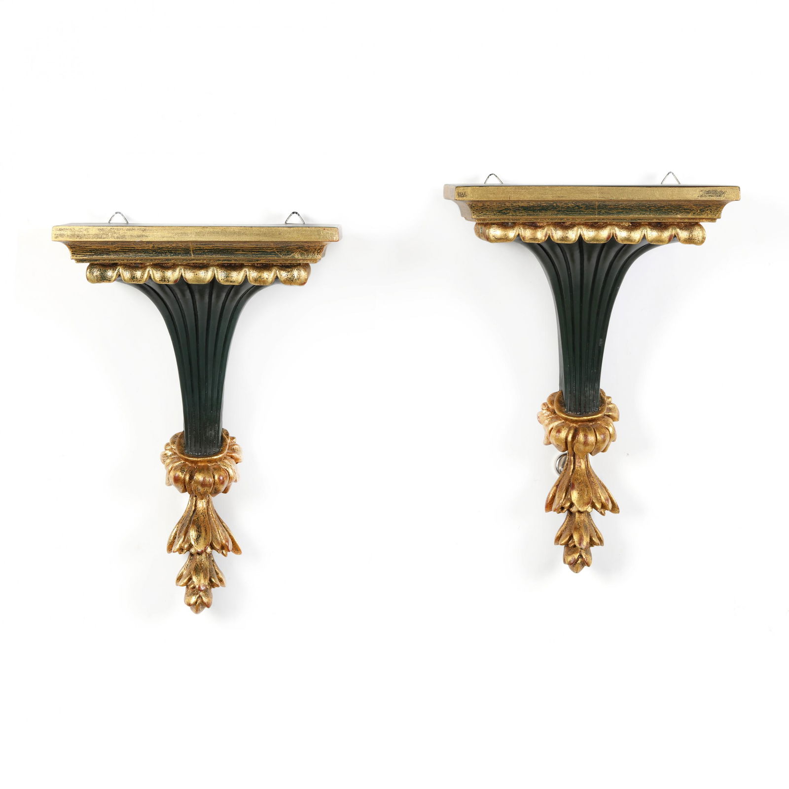 Pair of Decorative Parcel Gilt Wall Brackets (1 of 8)