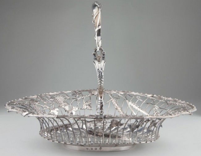 George III Sterling Basket by Vere & Lutwyche: George III Sterling Basket by Vere & Lutwyche with the hallmark of John Henry Vere & William Lutwyche, London, 1763 date letter; the shaped oval body comprised of outward flaring silver wires soldered