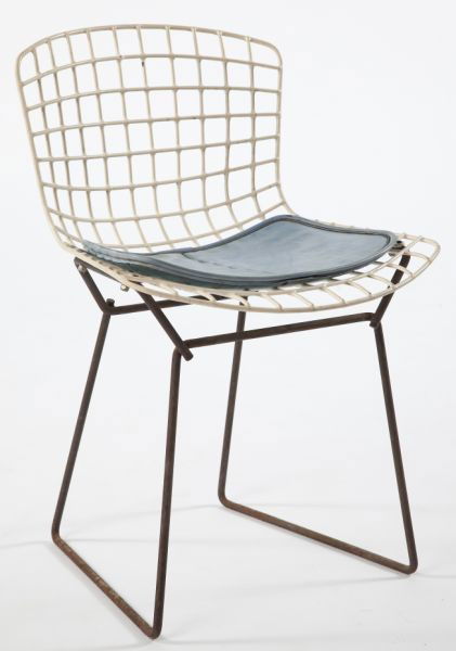 Harry Bertoia Wire Child's Chair: Harry Bertoia Wire Child's Chair circa 1952; white coated wire-basket form seat on metal legs with original blue padded cushion; H. G. Knoll Products tag to underside of cushion. 23.75 x 15.75 x 14 in