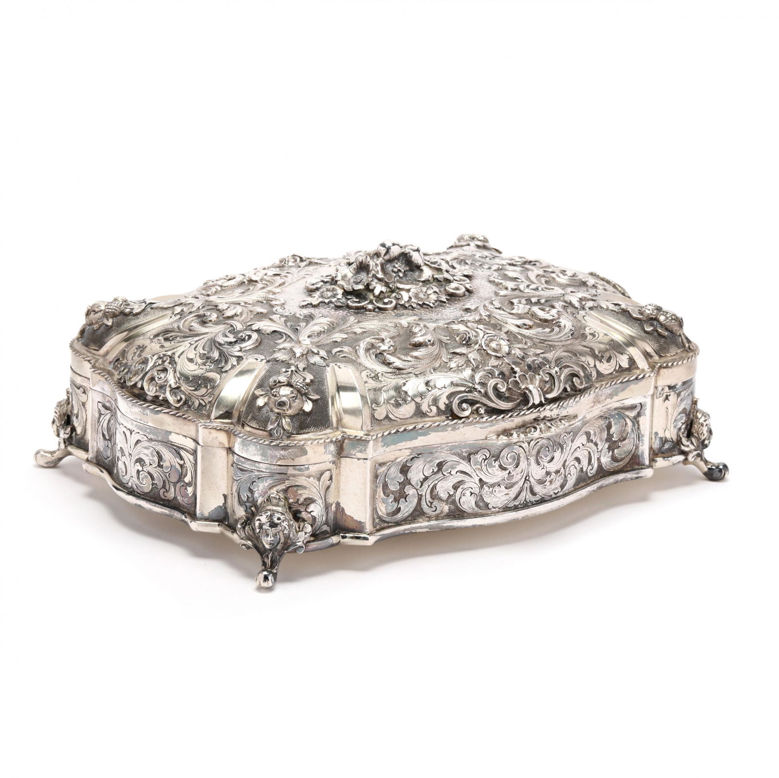 A Fine Italian .800 Silver RepoussÃ© Vanity Box (1 of 7)