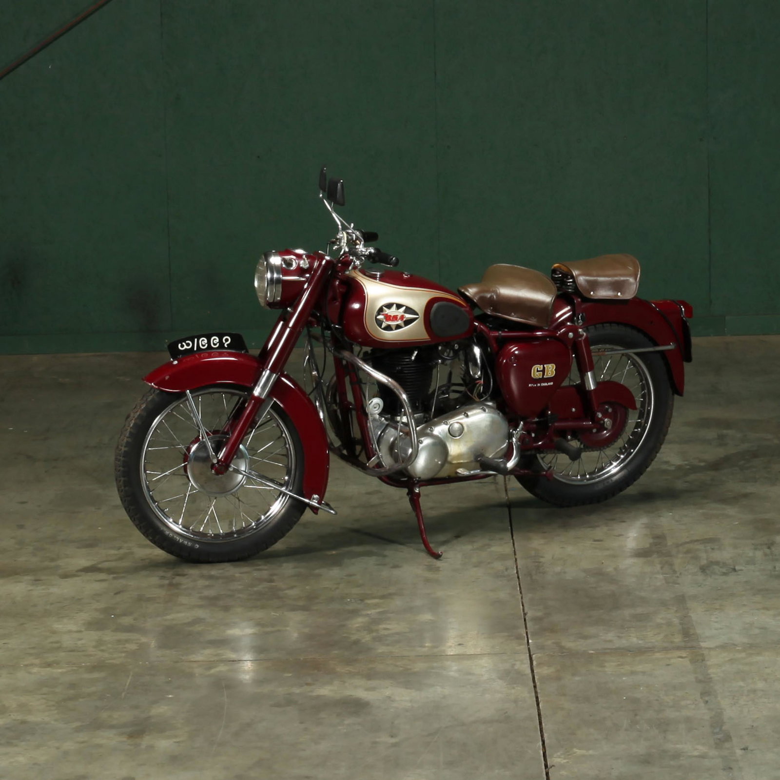 1960 BSA B33 Motorcycle (1 of 20)
