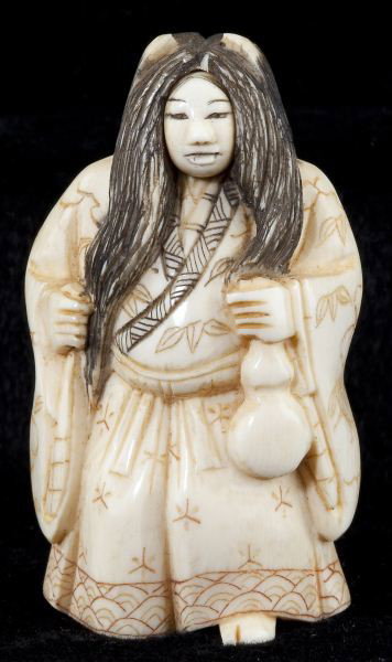 Group of Five Japanese Ivory Netsuke - 4